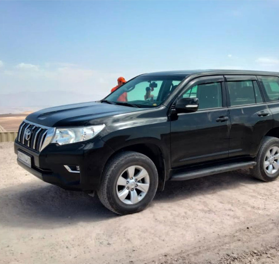 Real Toyota Prado 4x4 for a chauffeur transfer in Morocco